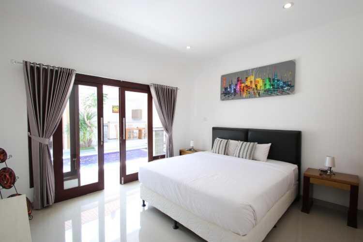 Villa Positano Seminyak Exterior foto